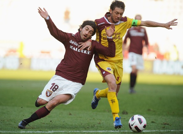 Gasbarroni con la maglia del Torino (fonte: zimbio.com) Gasbarroni con la maglia del Torino (fonte: zimbio.com)