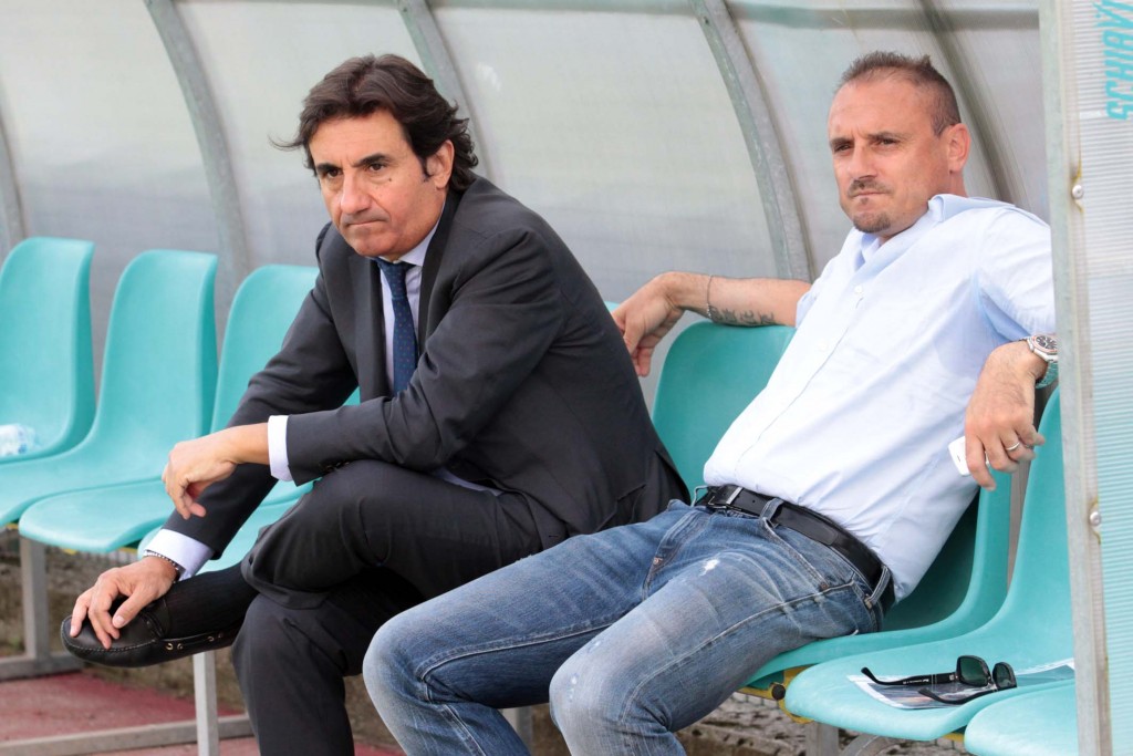 TORINO FC stagione calcistica Serie A 2012/2013 nella foto TORINO FC stagione calcistica Serie B 2010/2011 nella foto il presidente Urbano Cairo