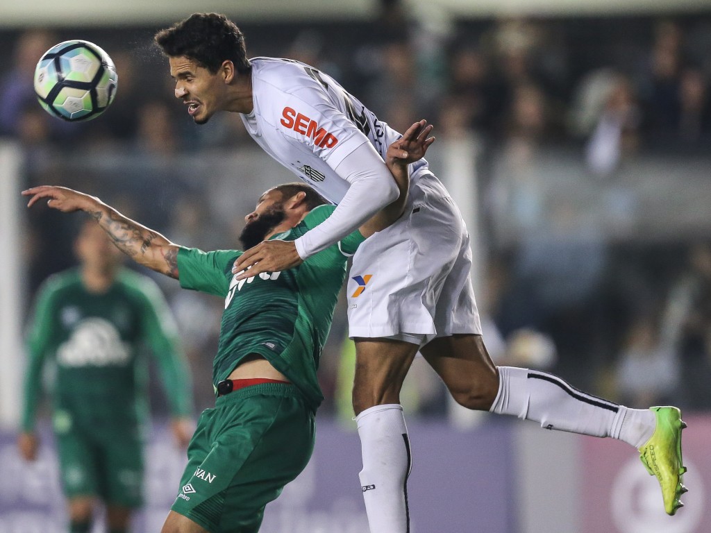 Santos v Chapecoense - Brasileirao Series A 2017