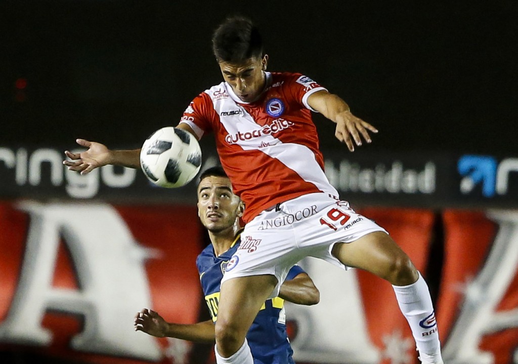 Argentinos Juniors v Boca Juniors - Superliga 2017/18