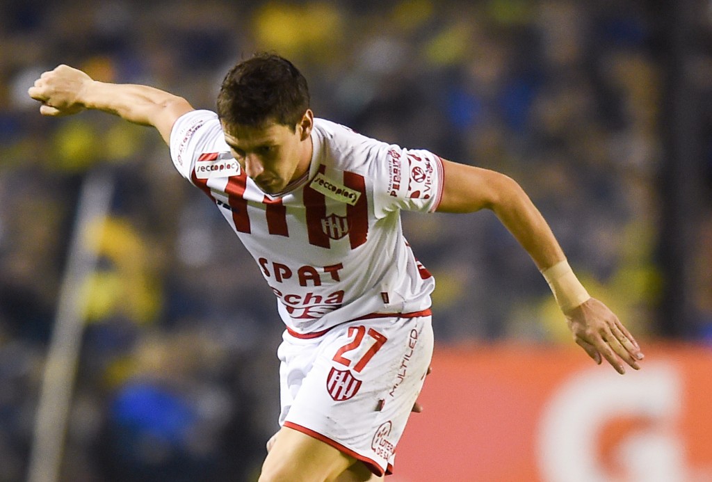 Boca Juniors v Union de Santa Fe - Superliga 2017/18