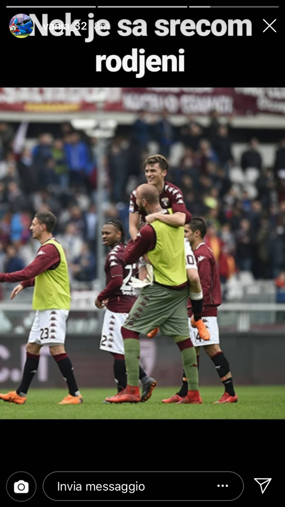 1CCFF0C1-2853-4853-BAE7-F7462EC92106