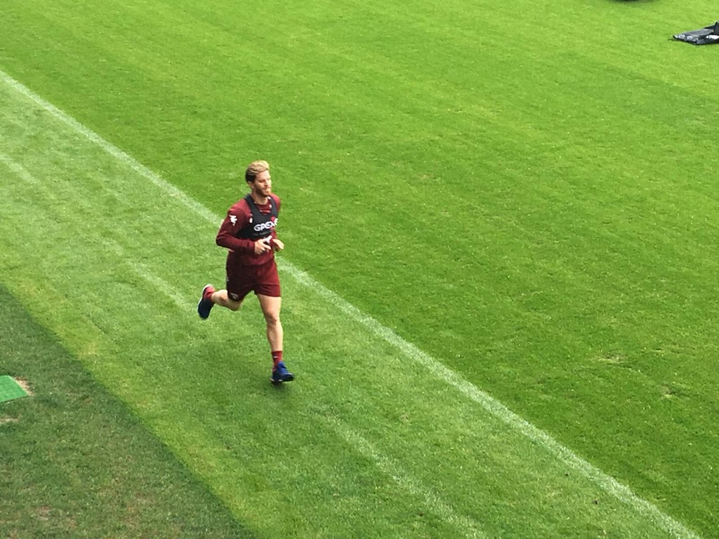 E4B4ADDC-6337-44E2-BB2B-A214B41C5DE8