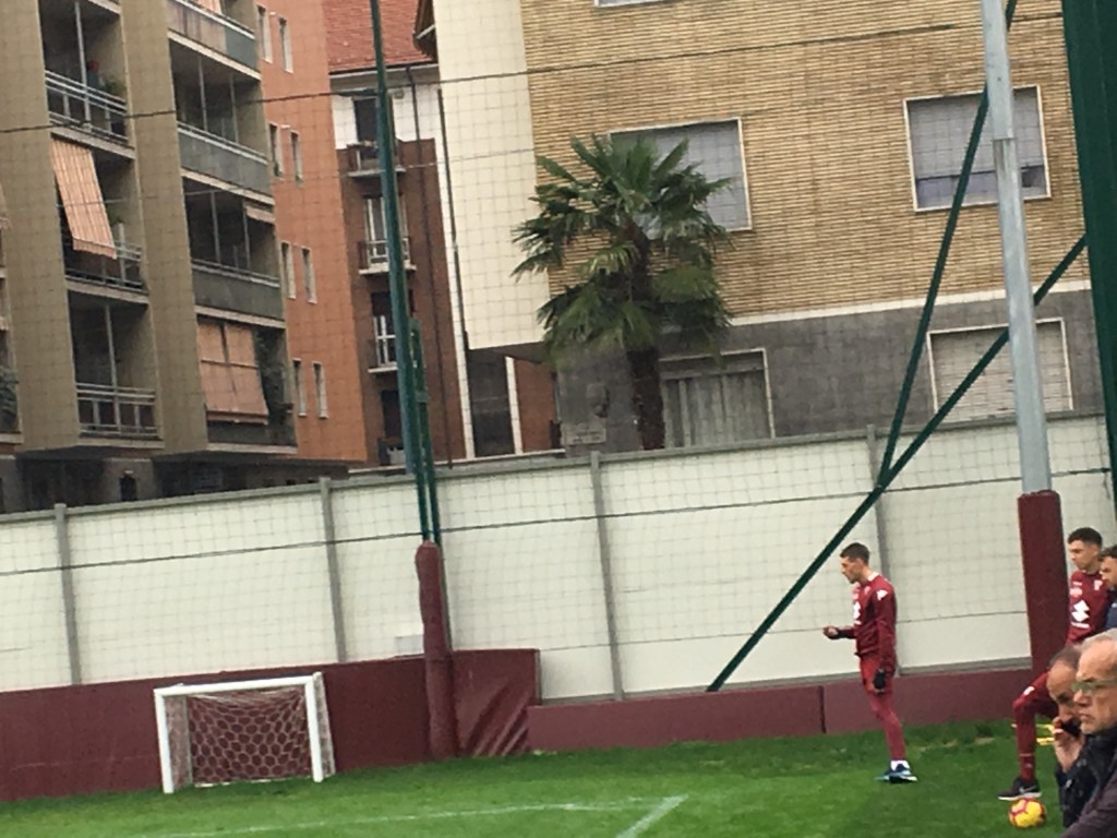 BA037EC1-2A0E-49D6-B519-5501E8FA3365