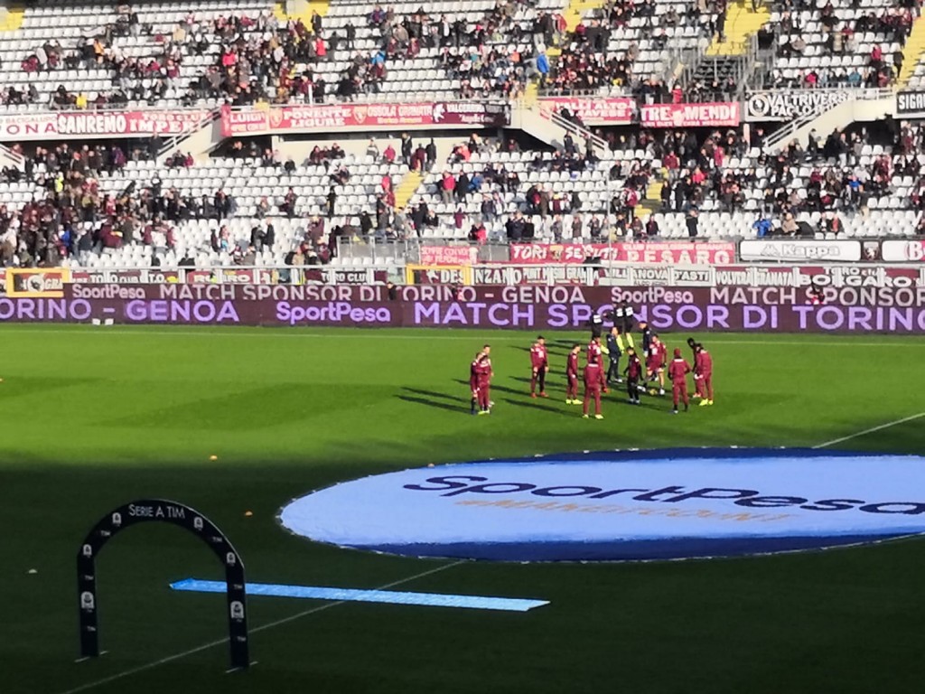 5EF86F36-312E-4E19-8435-28B6FD5ED801