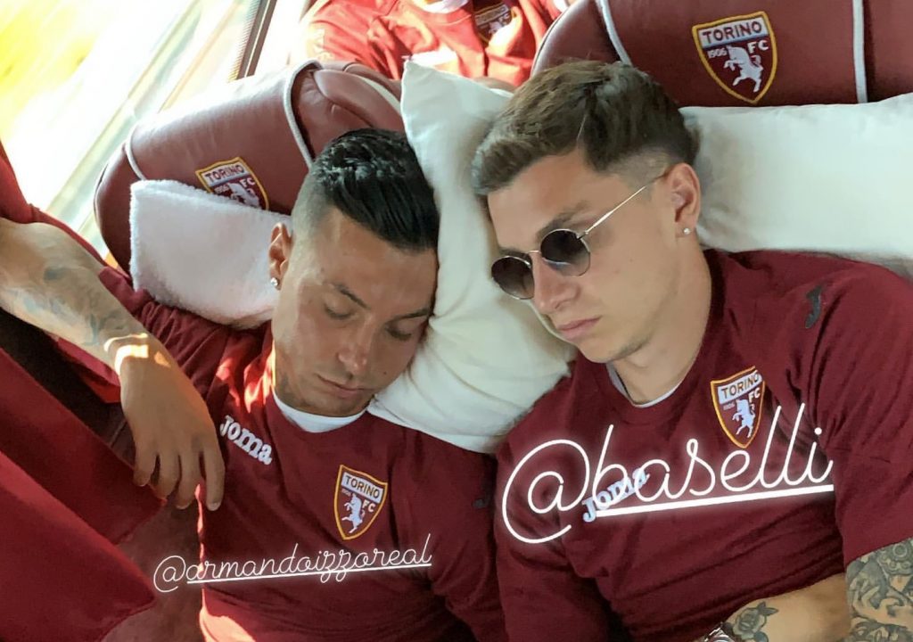 2082723671702572758_244360675