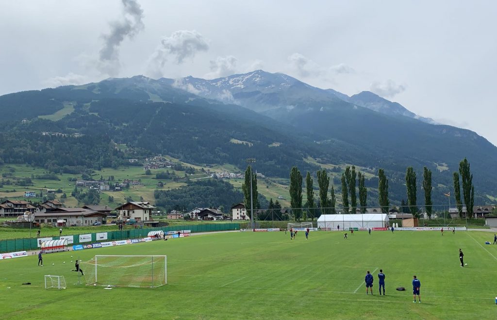 068b6b31-604c-4a54-b7c4-a659a78b60b0