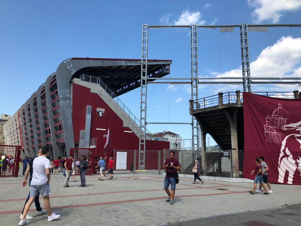 c949ab45-95fc-4d9e-a821-e288ffedcd74