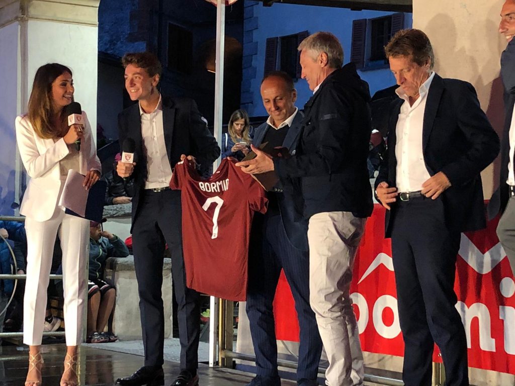 whatsapp-image-2019-07-17-at-21-22-07