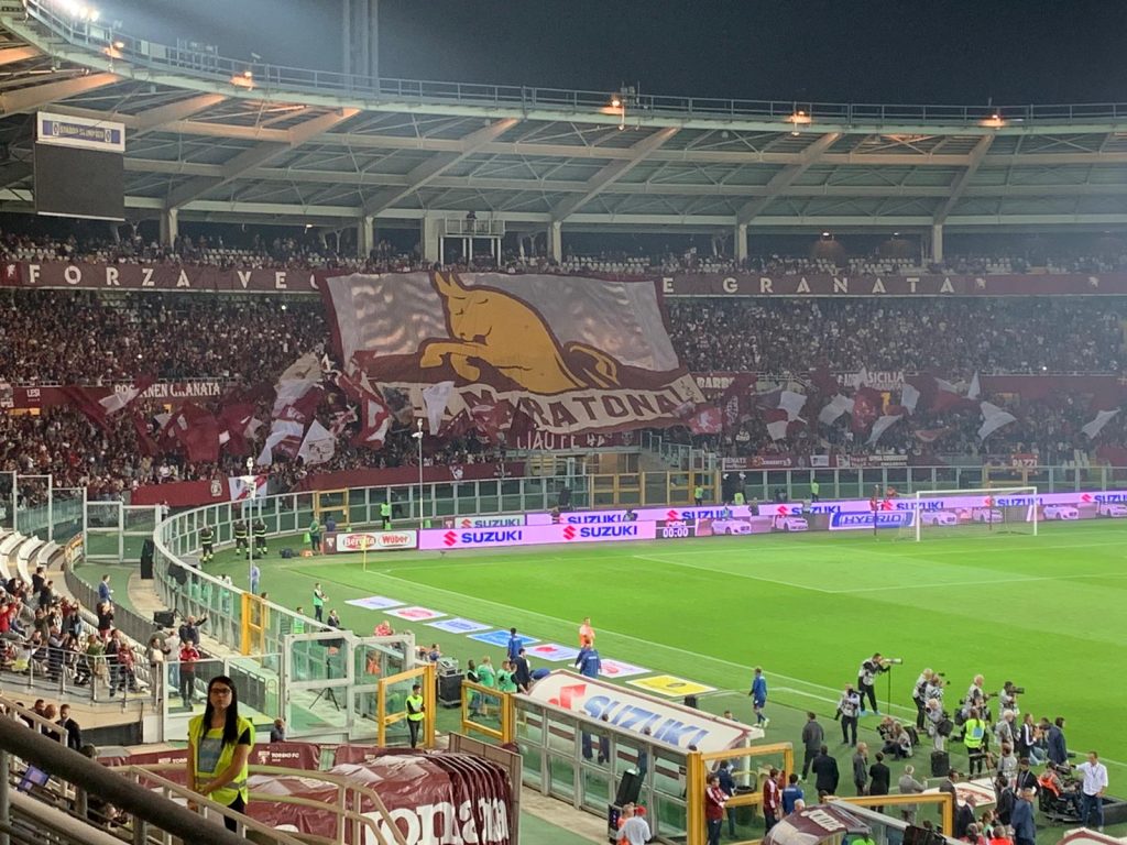 tifosi curva maratona coreografia torino milan