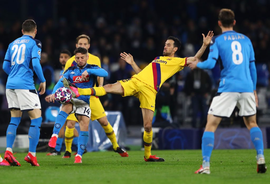 SSC Napoli v FC Barcelona - UEFA Champions League Round of 16: First Leg