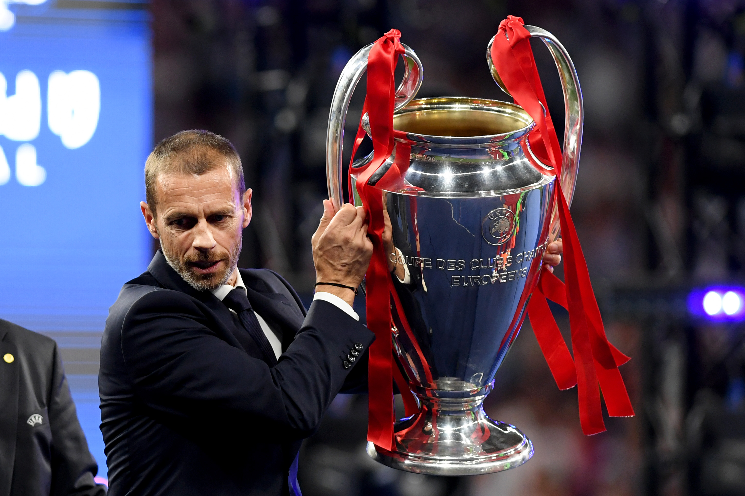 https://static.toronews.net/202004/senza-categoria/gettyimages-1153104284.jpg Ceferin-Infantino, è guerra: “La Fifa ha distrutto la fiducia verso il calcio”