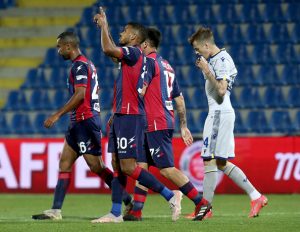 gettyimages-1232871658-594x594