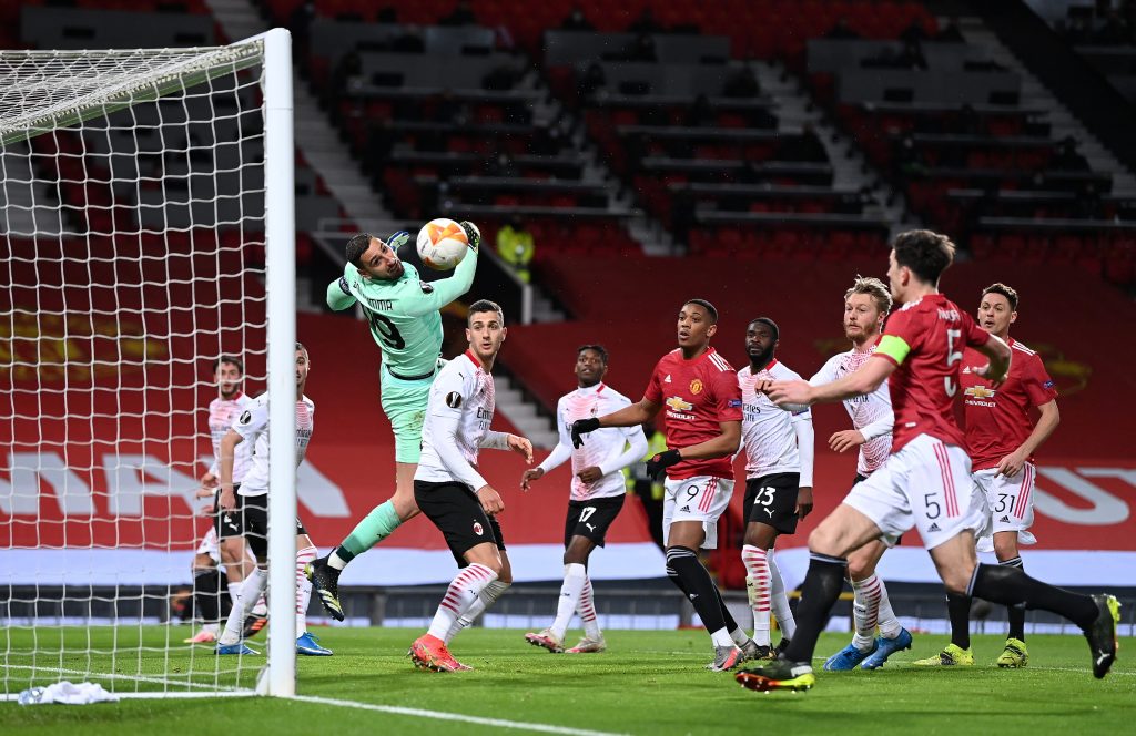 Manchester United v A.C. Milan - UEFA Europa League Round Of 16 Leg One
