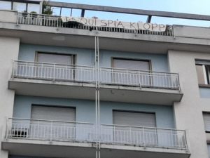 Striscioni contro le vele del Filadelfia a Torino