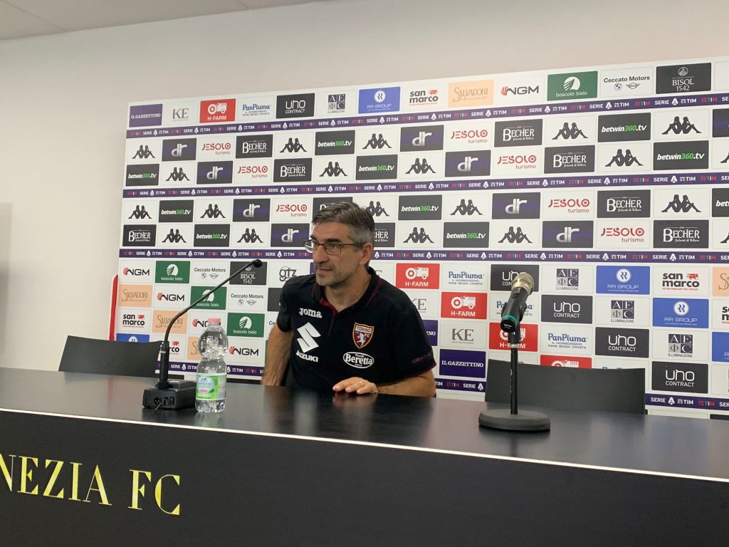 Juric in conferenza stampa al "Penzo" di Venezia