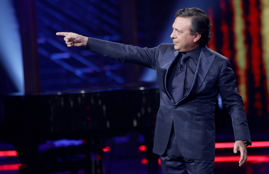 "Chiambretti Night" Italian TV Show: January 23, 2011