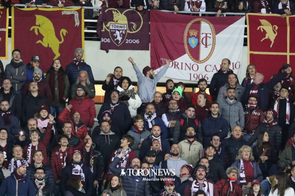 Torino Sampdoria Curva Maratona tifosi tifo