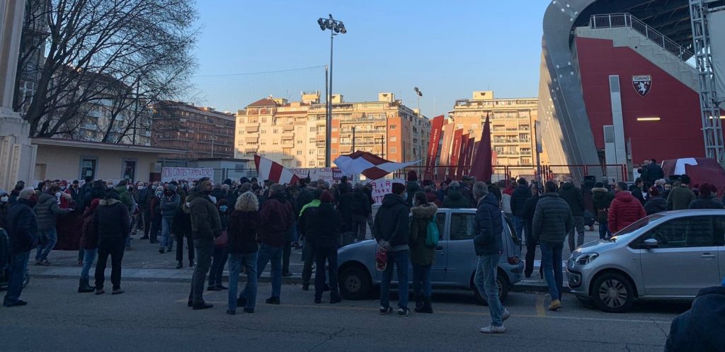 manifestazione filadelfia cairo