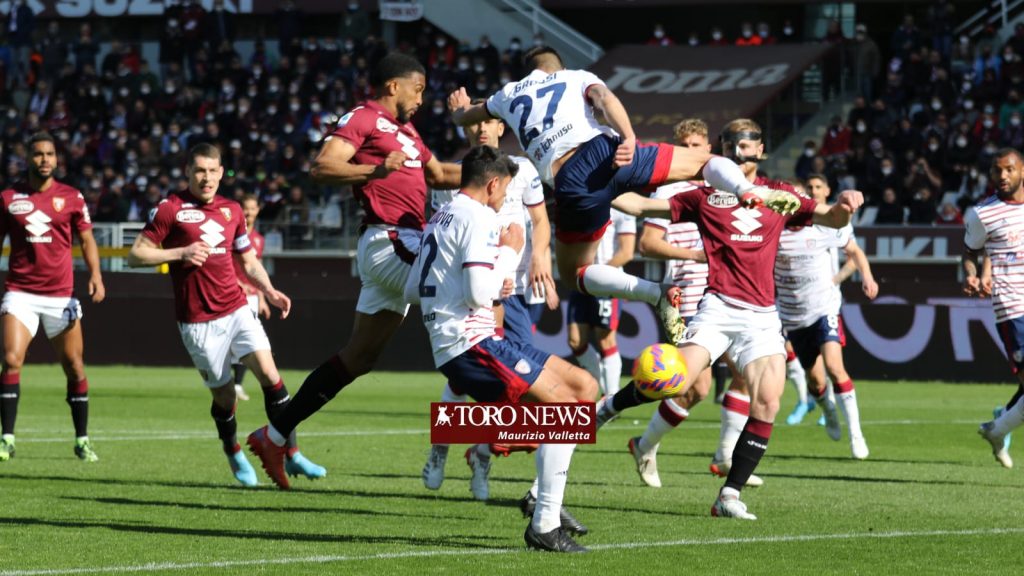 Torino Cagliari angolo Bremer