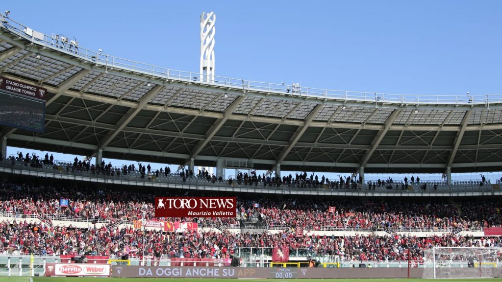 Torino Cagliari Curva Maratona stadio grande torino