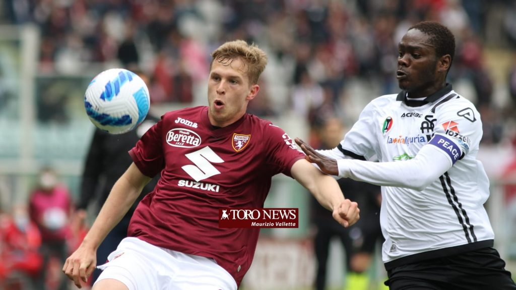 Torino Spezia Zima Gyasi