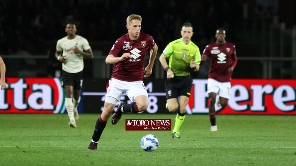 37A96A77-BC77-4DB8-BD30-1341937FB15F