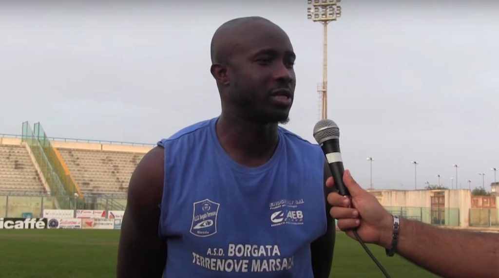 C527FDD7-A51F-49C2-AA40-C3419C3DE55A