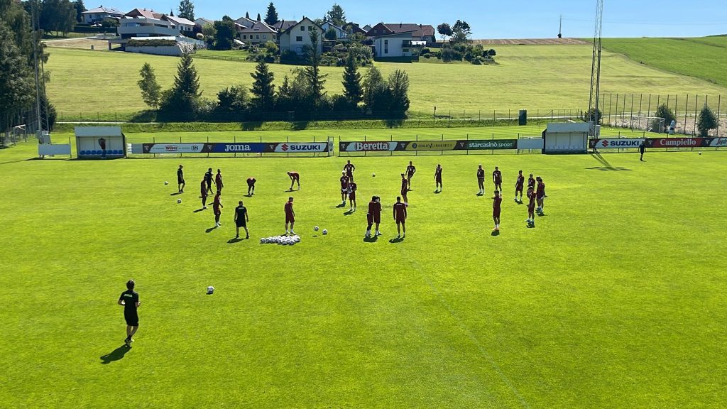 e571b0bb-c58a-4924-a3a3-137b863db7d3