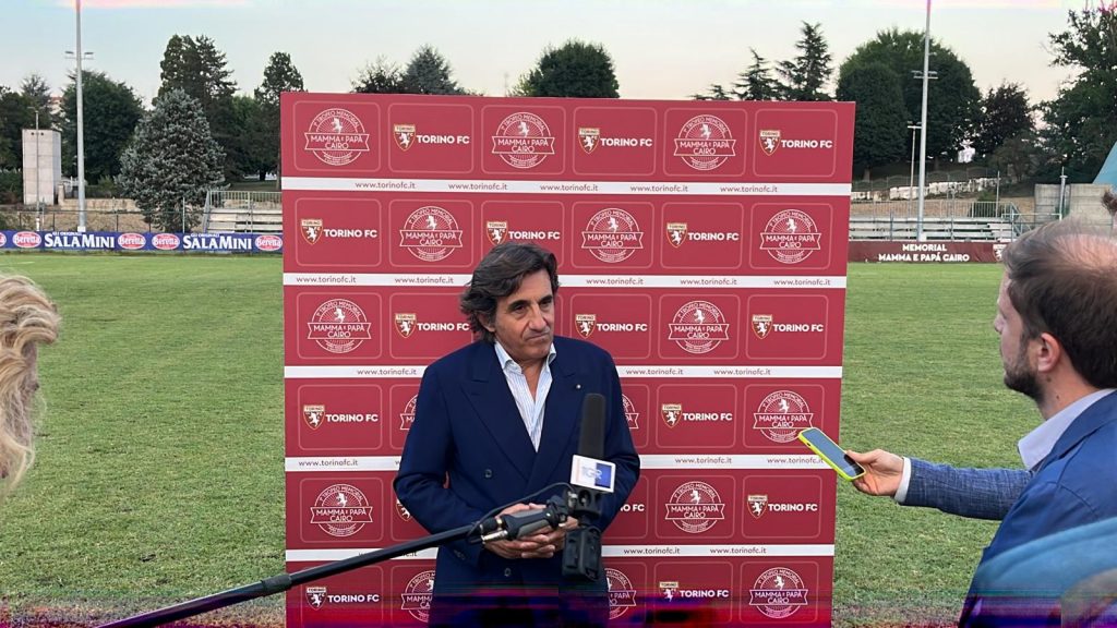 1ECB4A26-EF75-41B1-B2A7-C4E73BD2034C