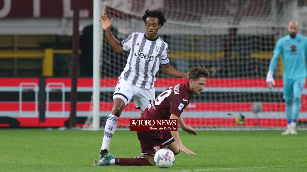 Cuadrado e Miranchuk Torino-Juventus
