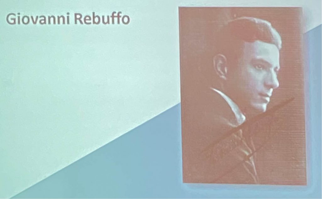 24AB811A-4523-4F50-825B-454FB8B49FE6