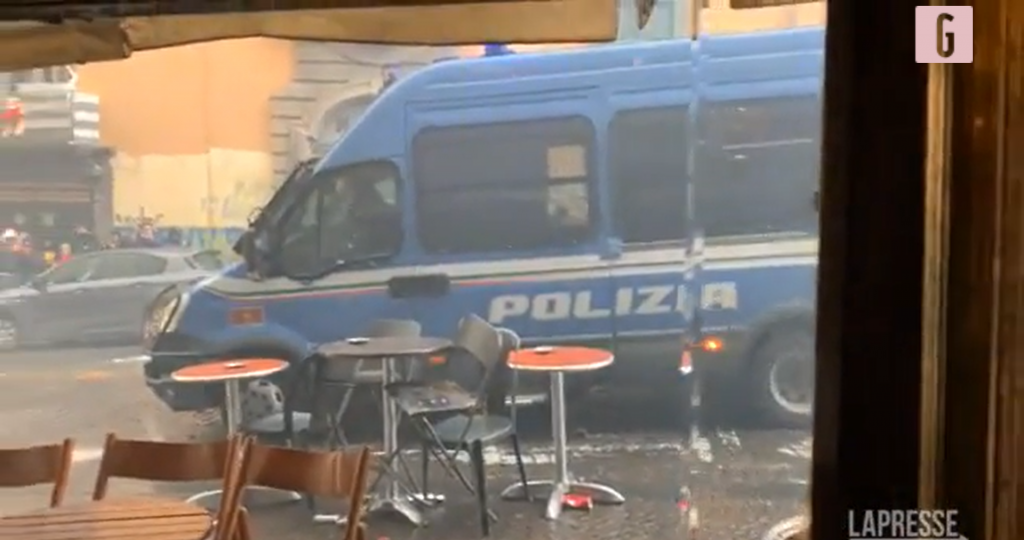 scontri napoli-eintracht - video gazzetta