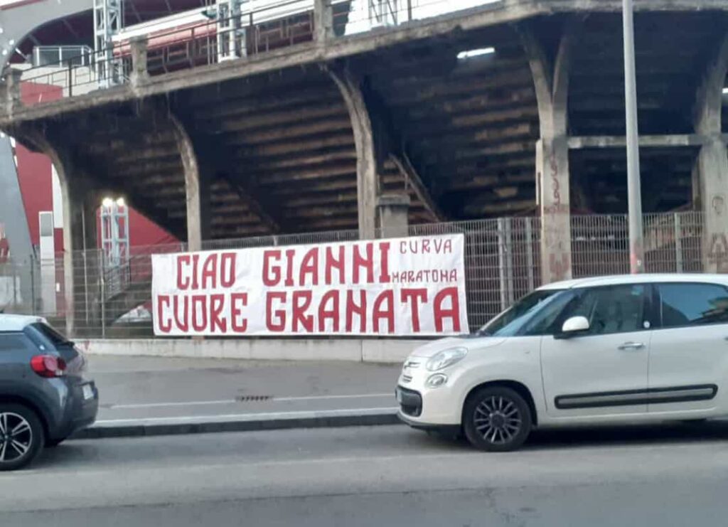 ea240d84456e4641bb7bc50ad3c453b4