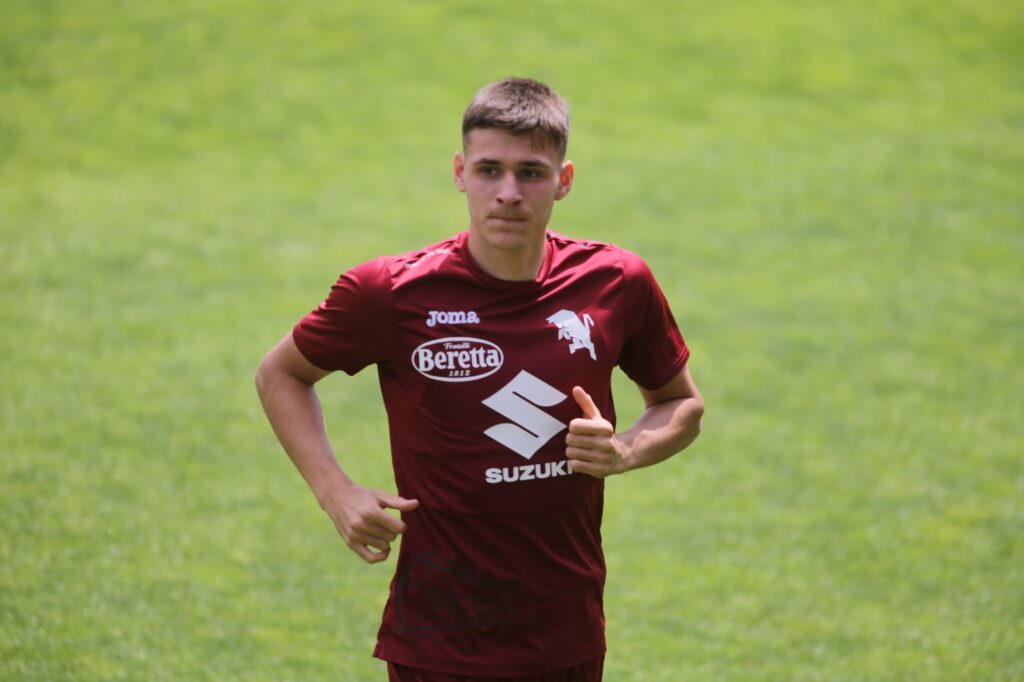 4 maggio, Filadelfia: Gineitis