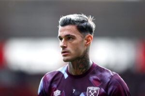 Southampton FC v West Ham United - Premier League