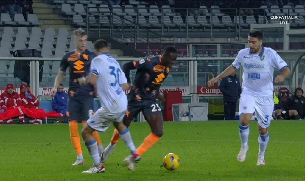 WhatsApp Image 2023-11-03 at 01.30.27