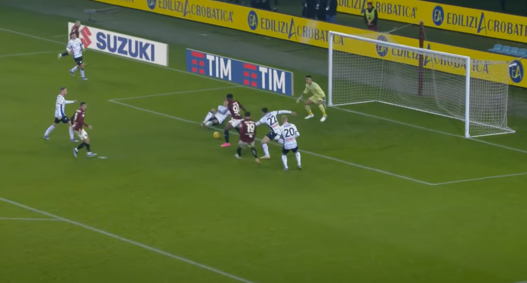 Schermata 2023-12-05 alle 01.45.53