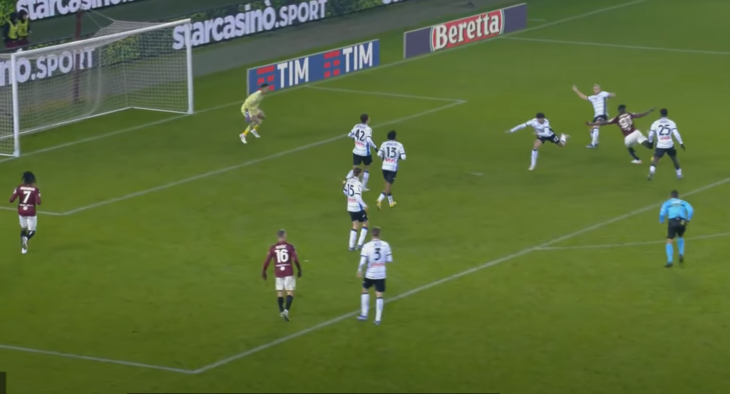 Schermata 2023-12-05 alle 01.48.56