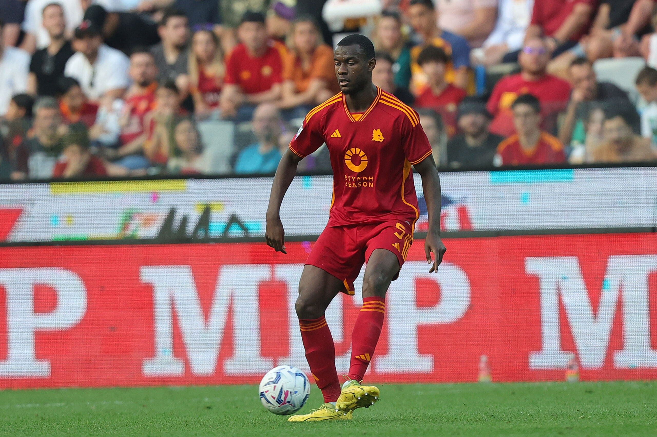 Tegola Roma a due ore dalla partita: N’Dicka out?