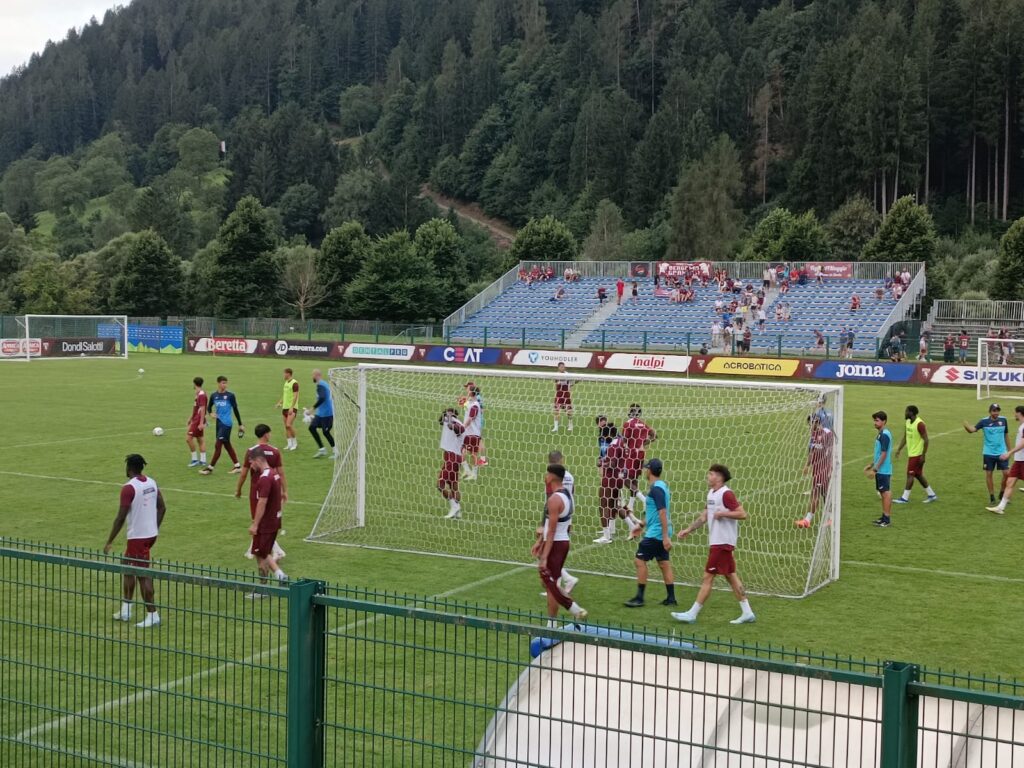 Torino allenamento pinzolo (3)