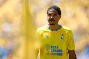 gettyimages-2148604515-594x594