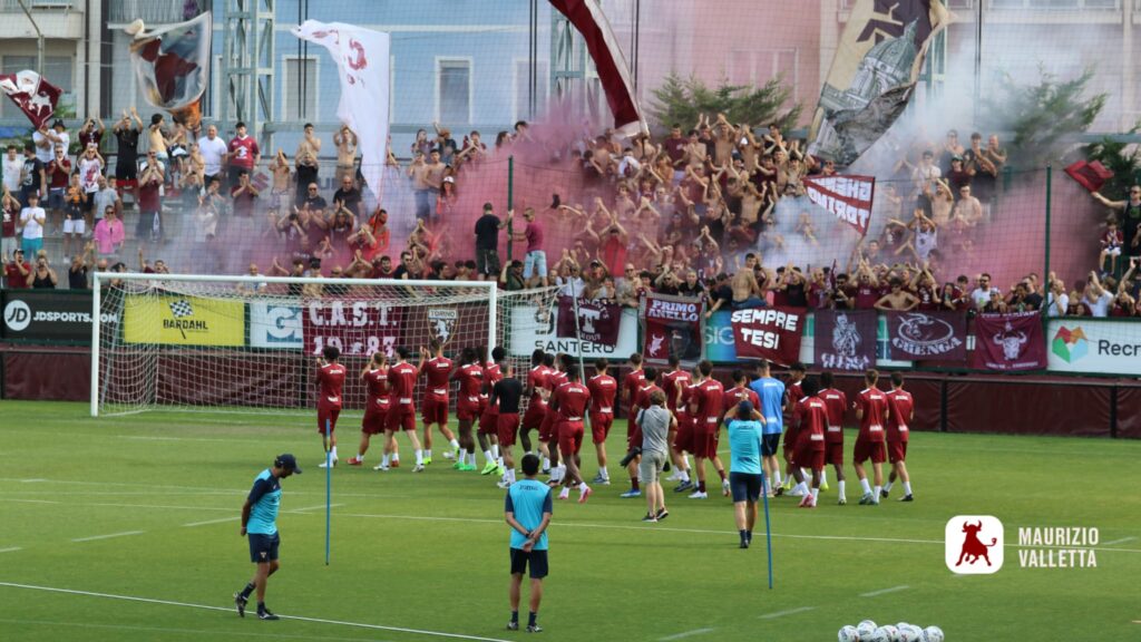 Stadio Filadelfia allenamento tifosi