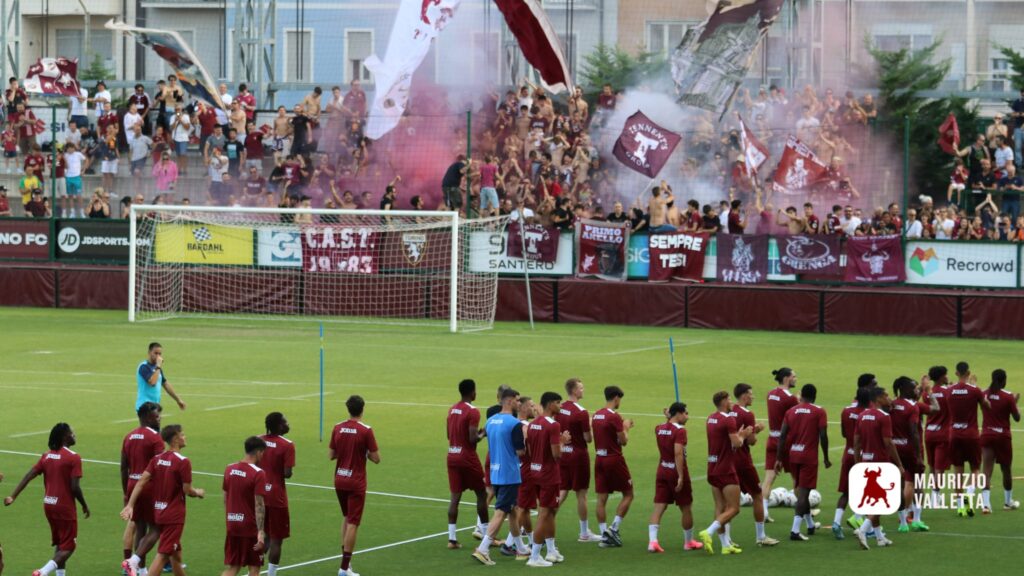Stadio Filadelfia allenamento tifosi