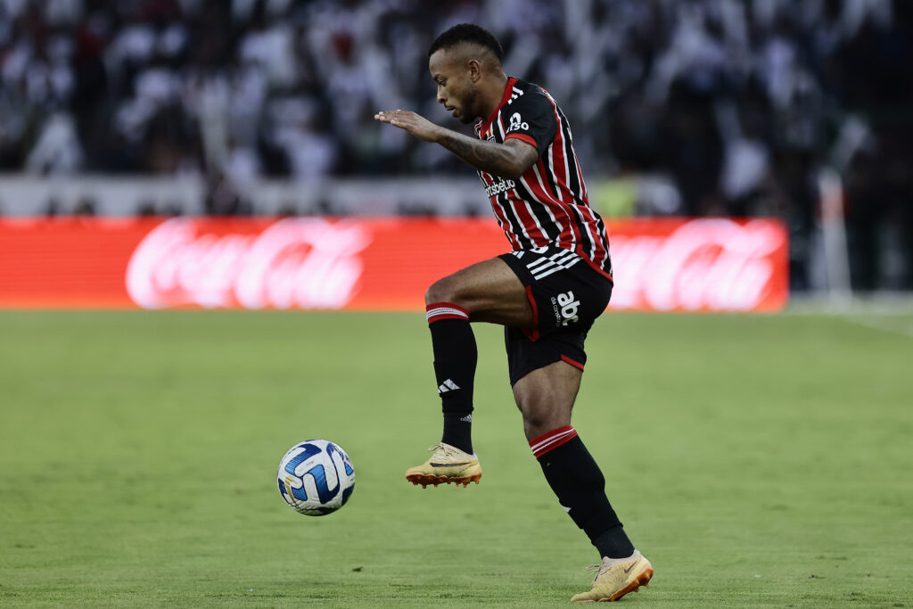 LDU Quito v Sao Paulo - Copa CONMEBOL Sudamericana 2023