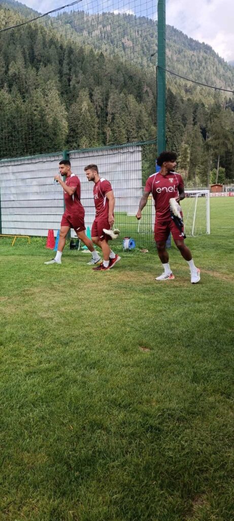 bc47a2d4-73b2-408b-a34c-d31368da3d37 (1)