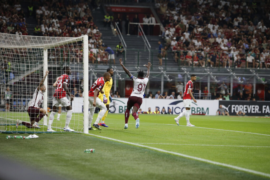Milan-Torino gol Zapata esultanza