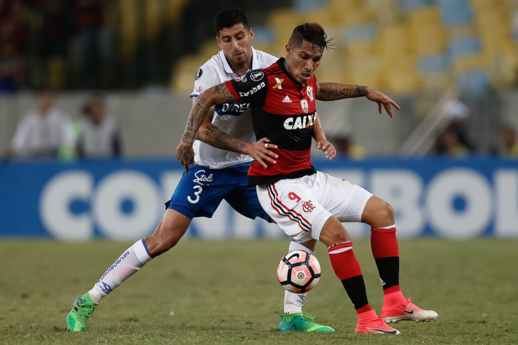 Flamengo v Universidad Catolica - Copa Bridgestone Libertadores 2017