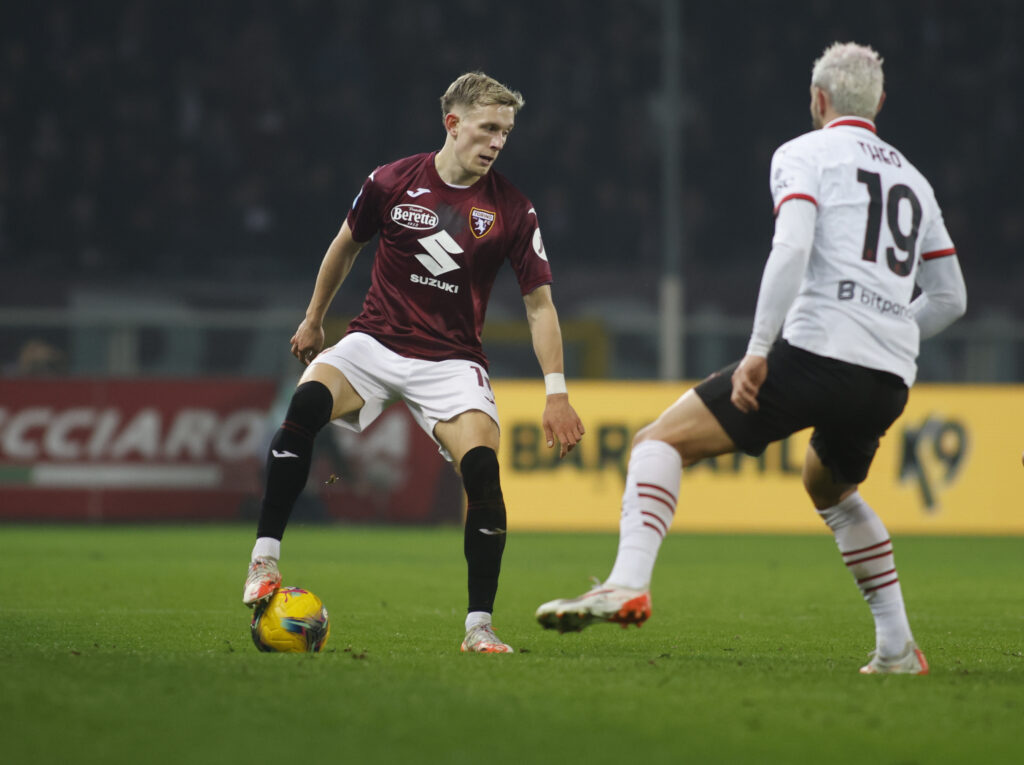 Torino-Milan Pedersen Theo Hernandez