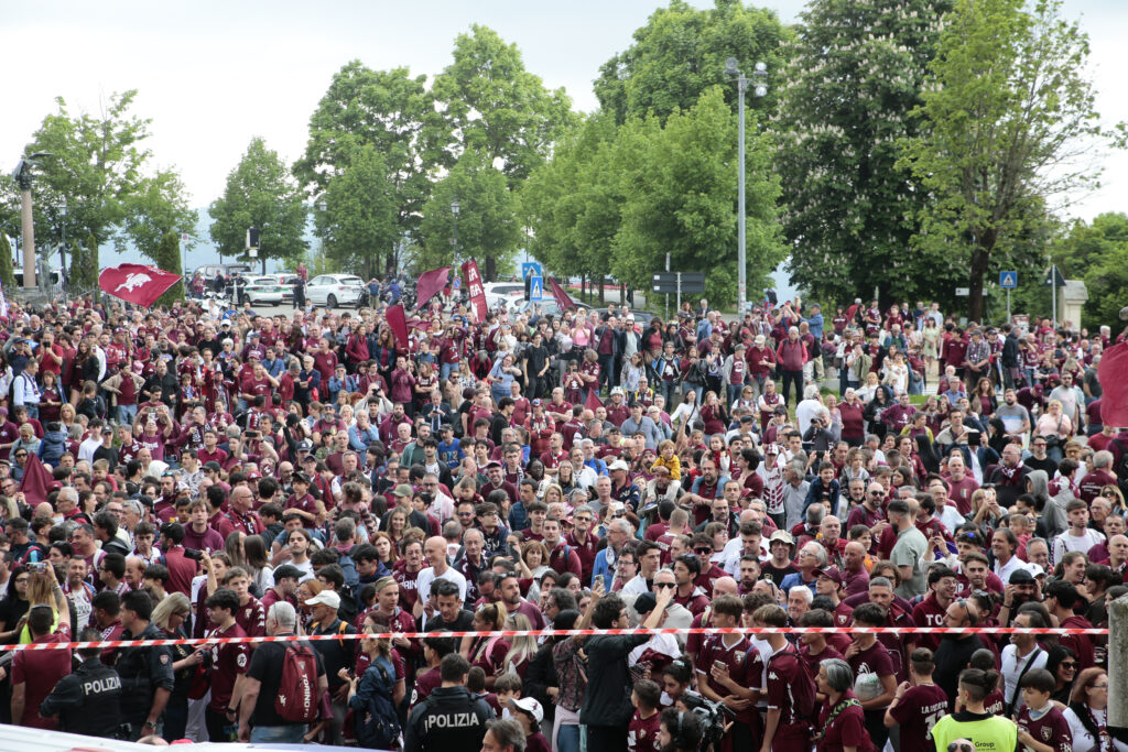 Torino FC - Superga, gruppo di tifosi